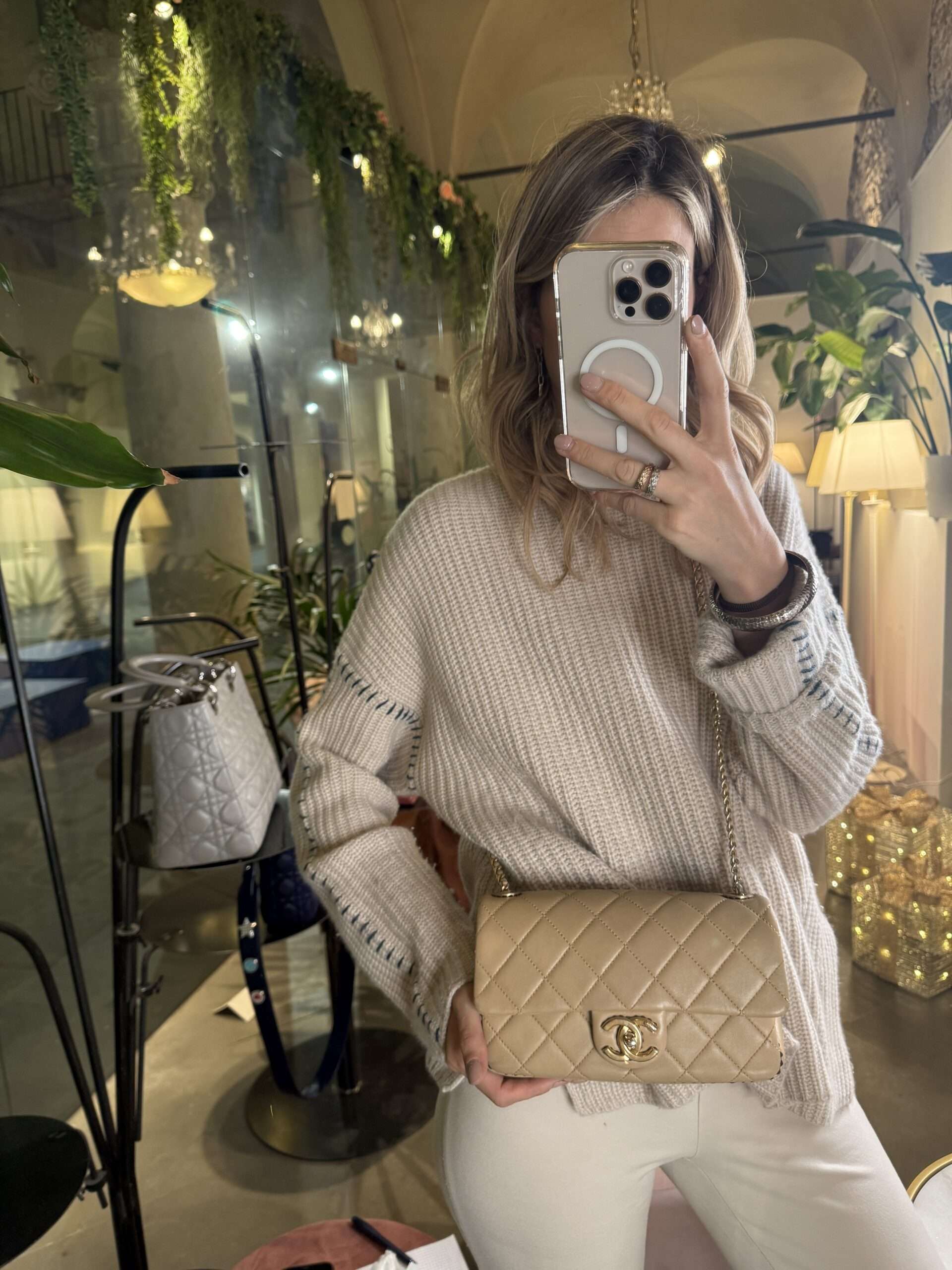 Chanel Flap bag - immagine 2