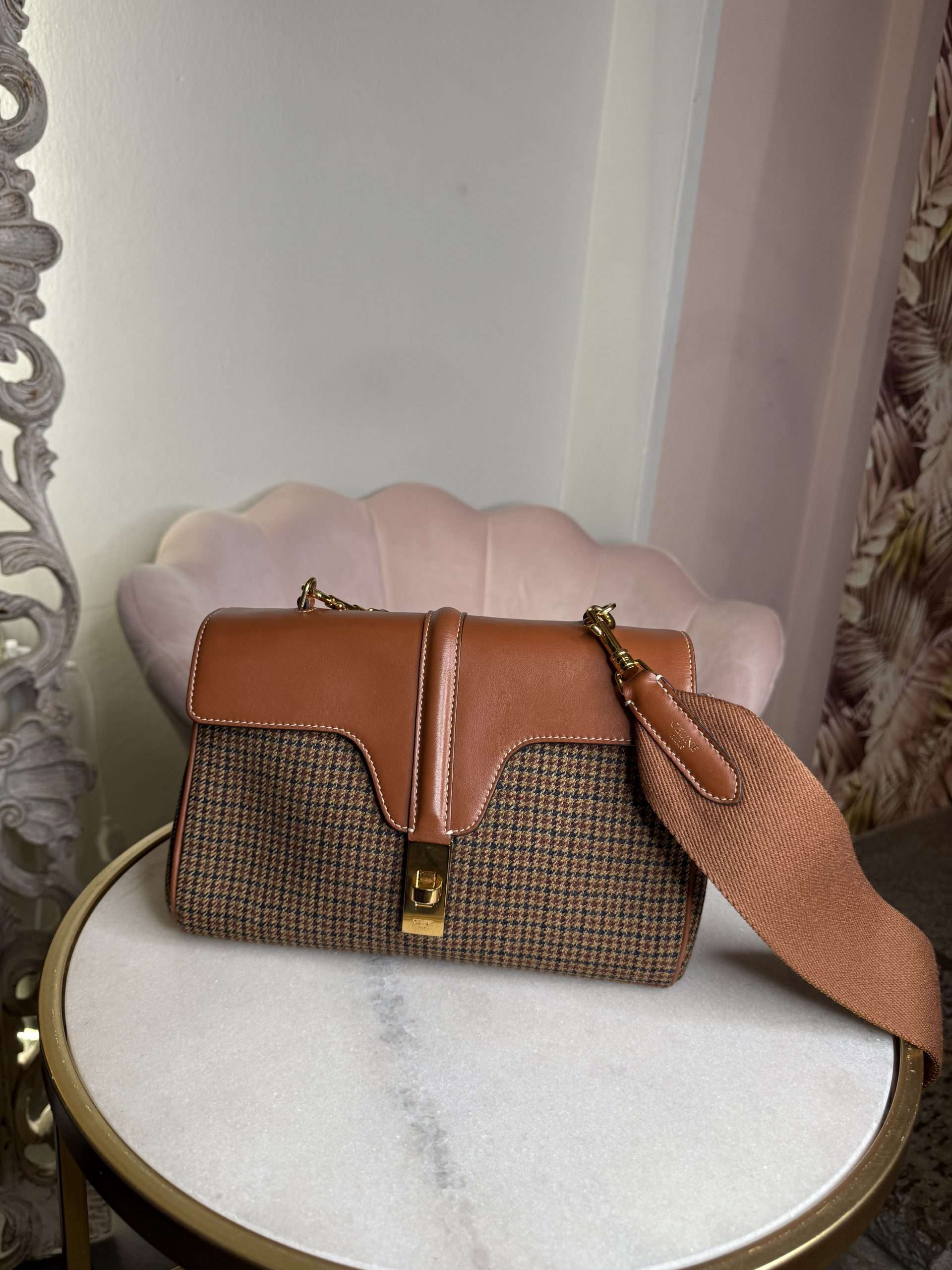 Celine 16 Classic