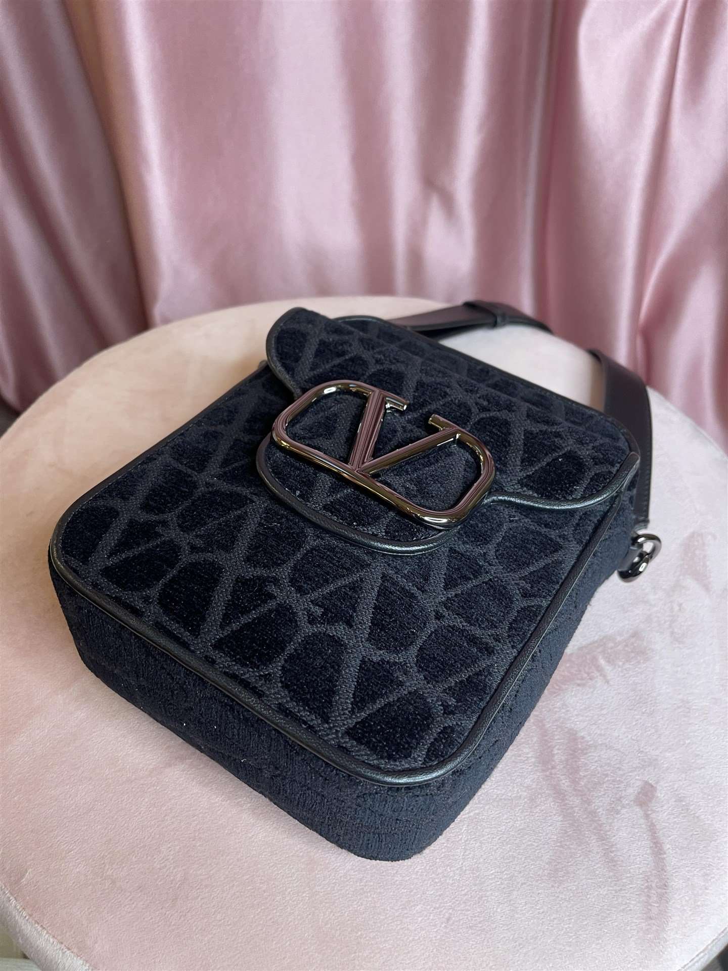 Valentino VLogo - immagine 4