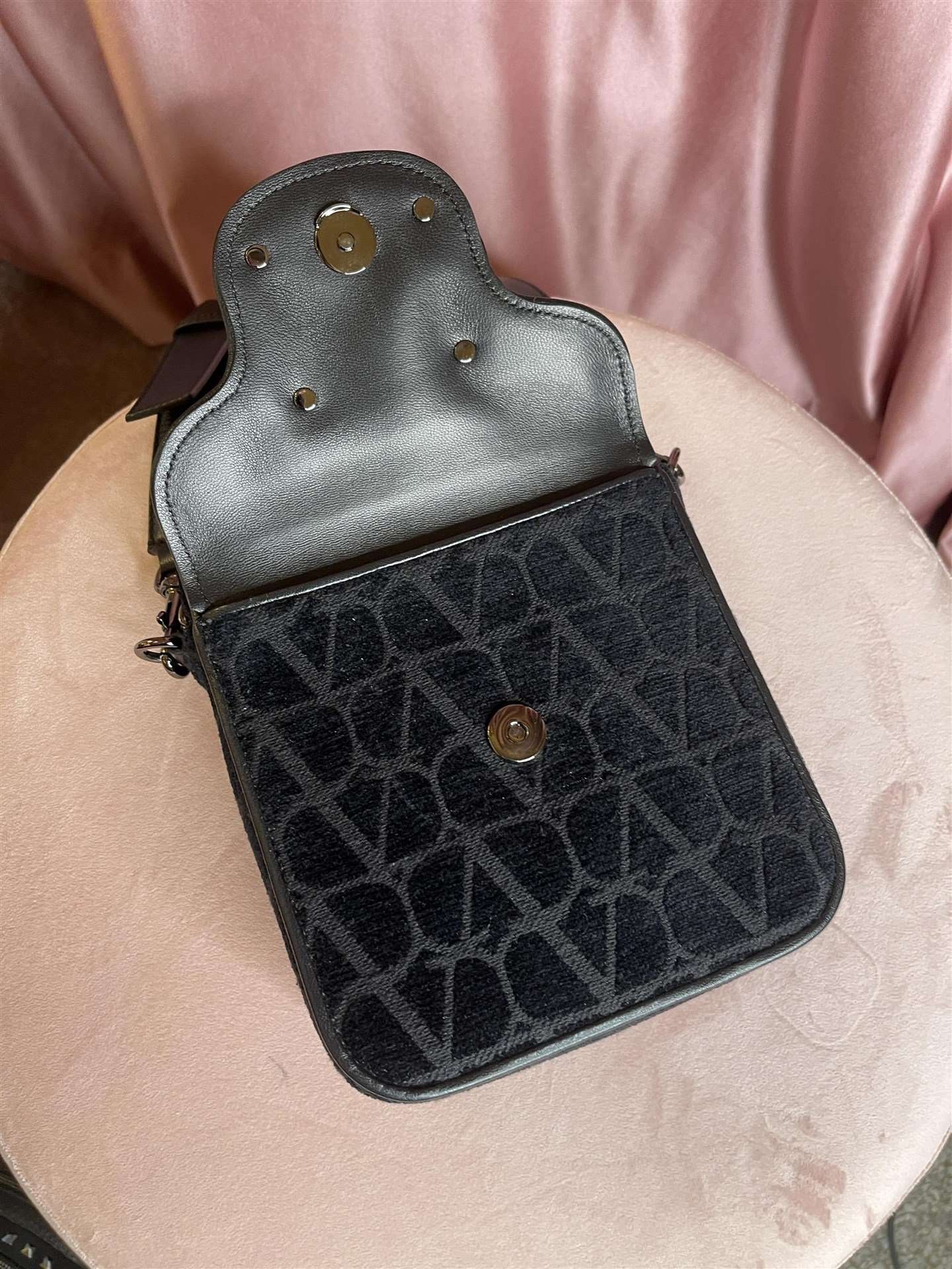 Valentino VLogo - immagine 5