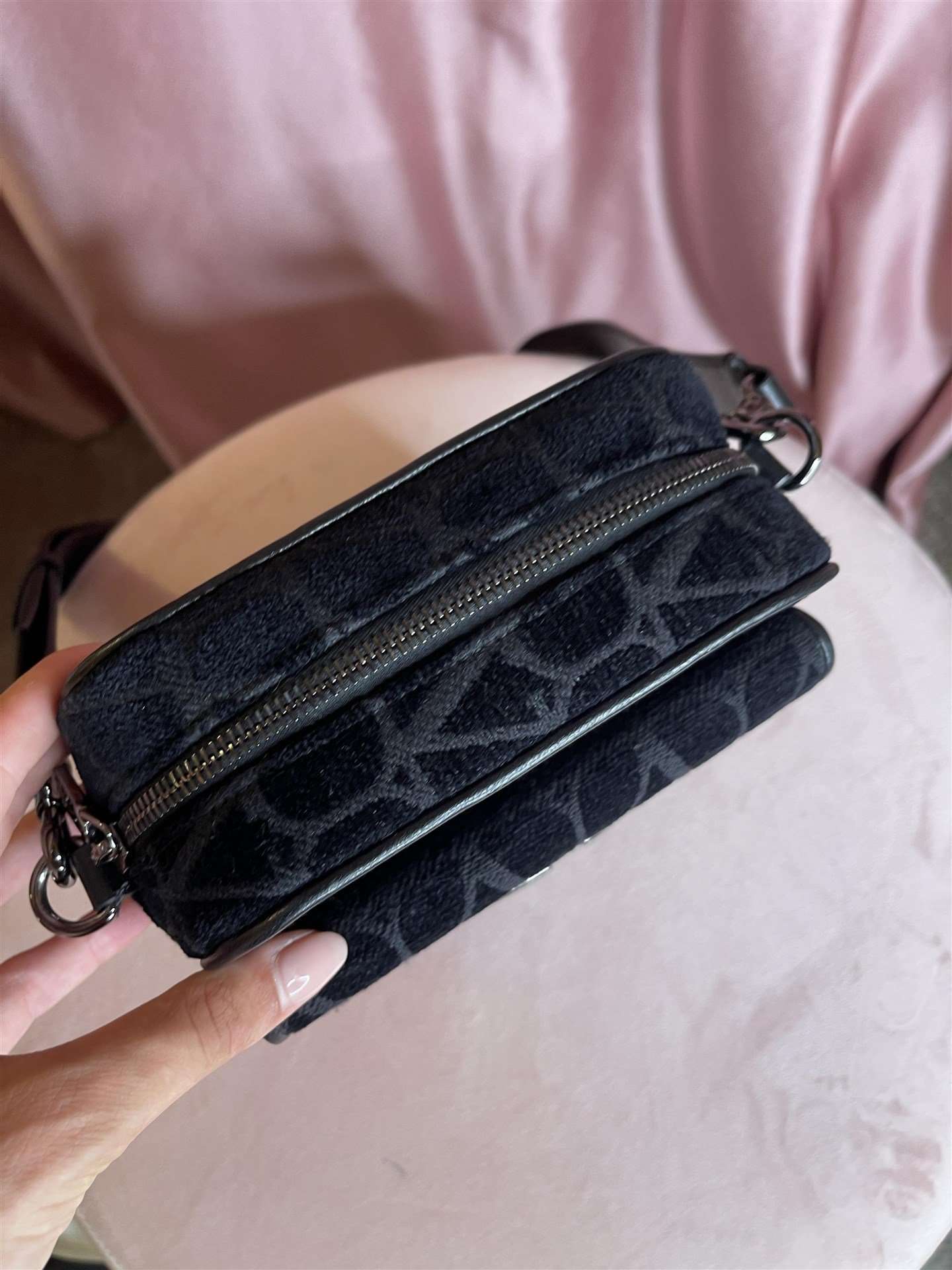 Valentino VLogo - immagine 6